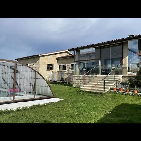Casa Raquel Semesterbostad